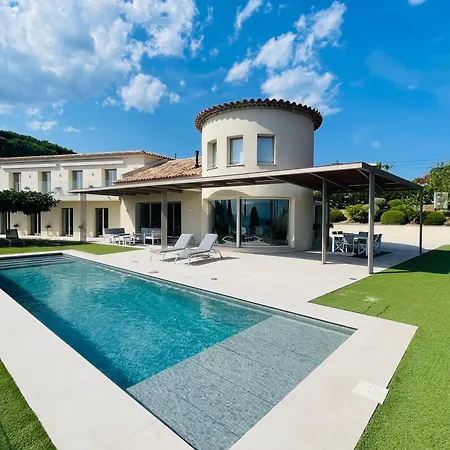 Miremer - Vue Panoramique Face Au Golfe De Saint-tropez *